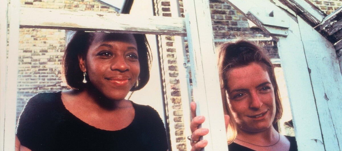 Μυστικά και Ψέματα (Secrets & Lies, 1996) Επετειακή Επανέκδοση